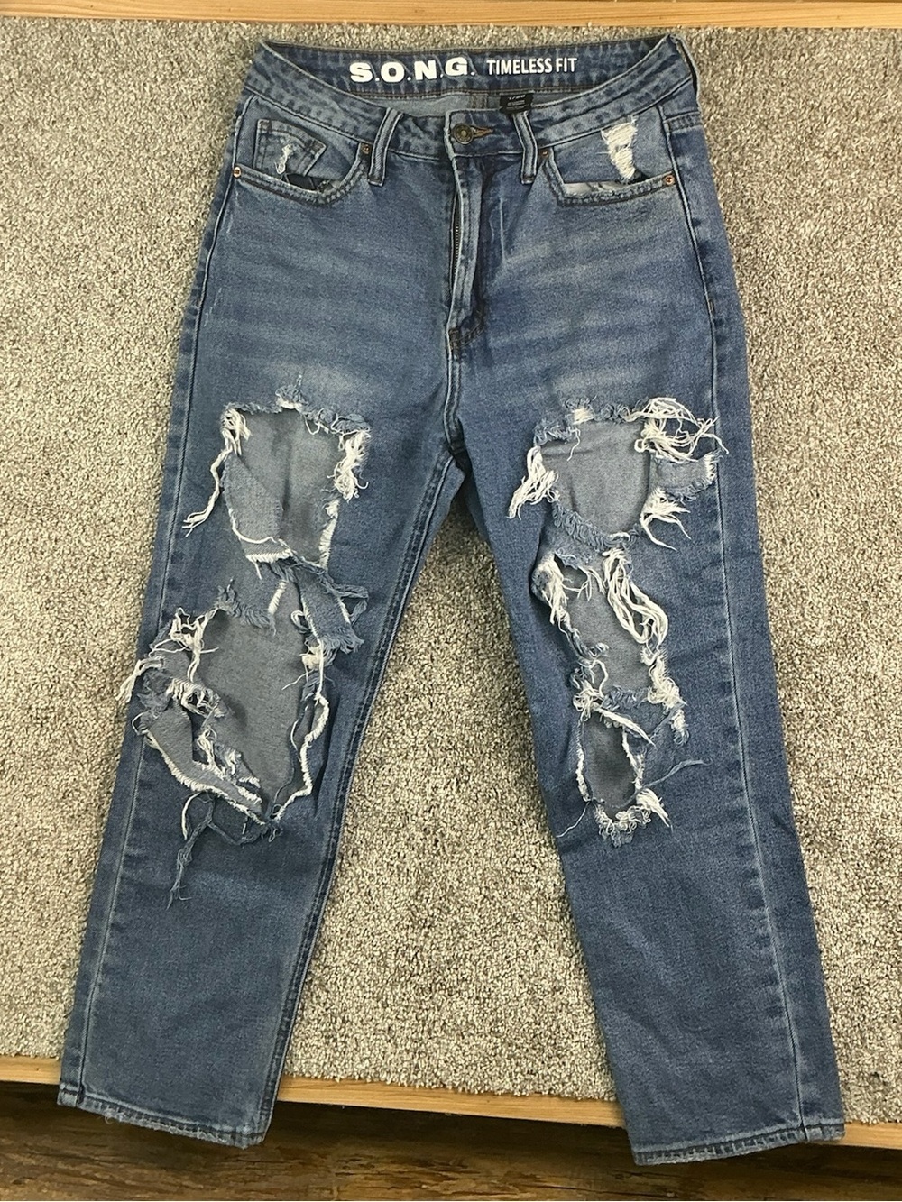 S.O.N.G. Timeless Fit Women's Straight Leg Distressed Blue Jeans